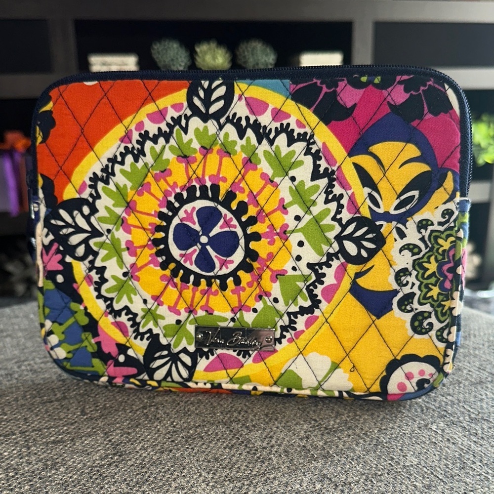Vera Bradley Yellow Pink Green Blue Quilted Tablet Sleeve